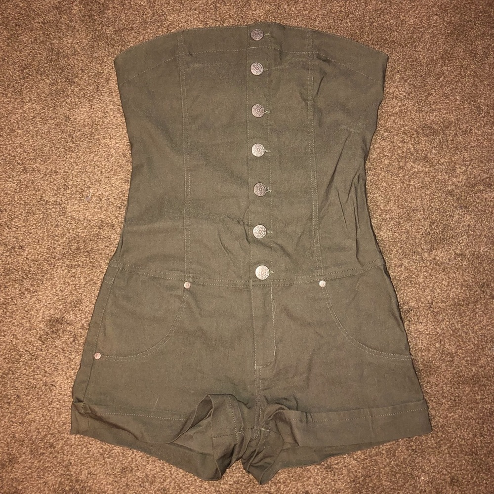 Army green romper